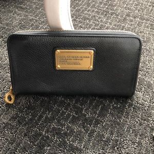 Marc Jacobs wallet.